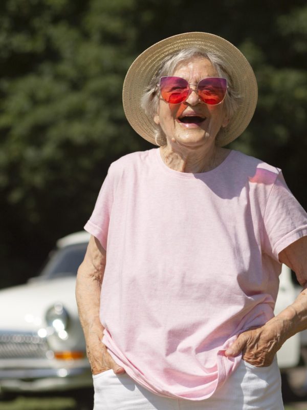 senior-traveler-wearing-red-sunglasses